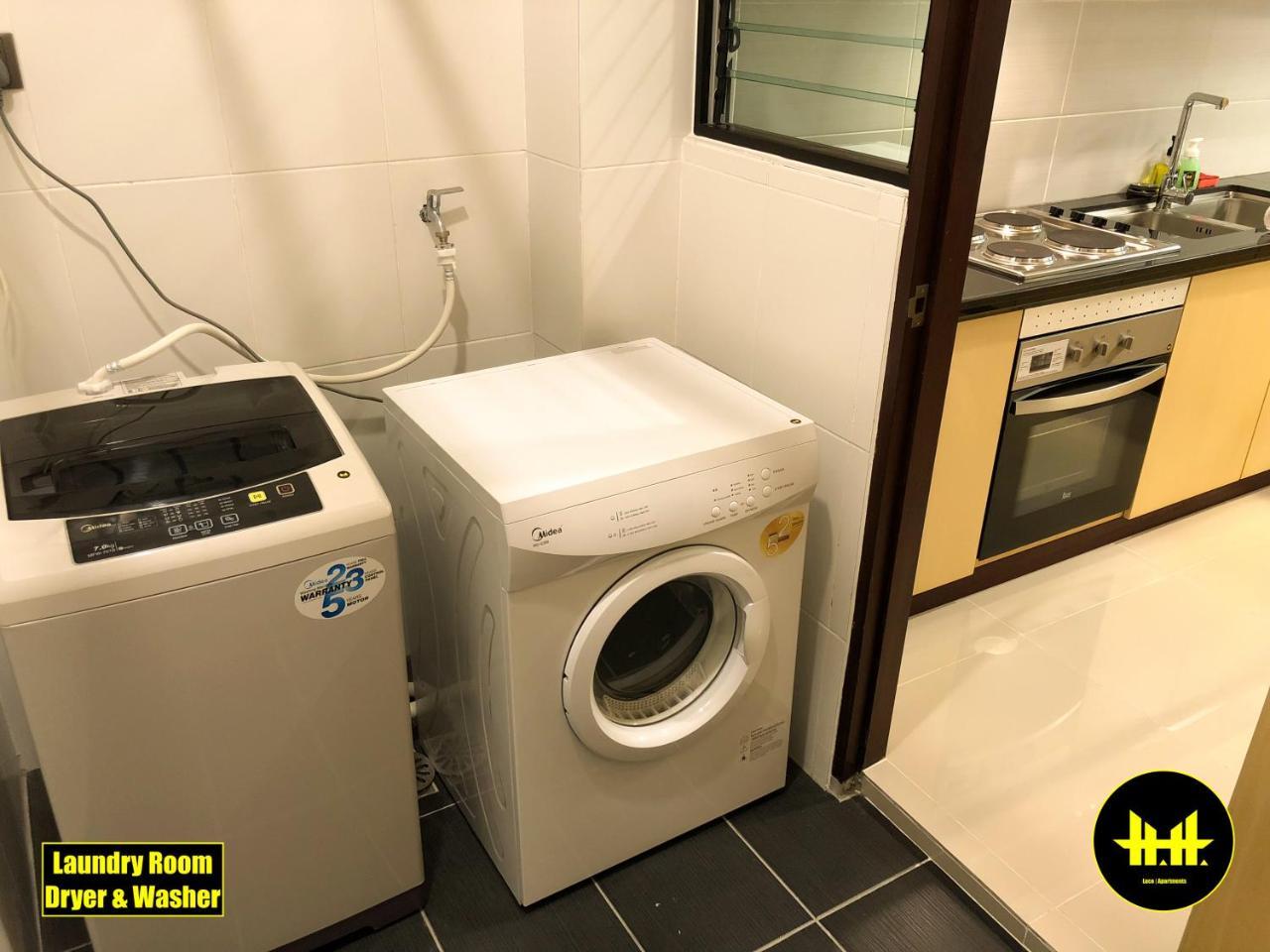 Luco Apartments @ Imperial Suites Kuching Buitenkant foto