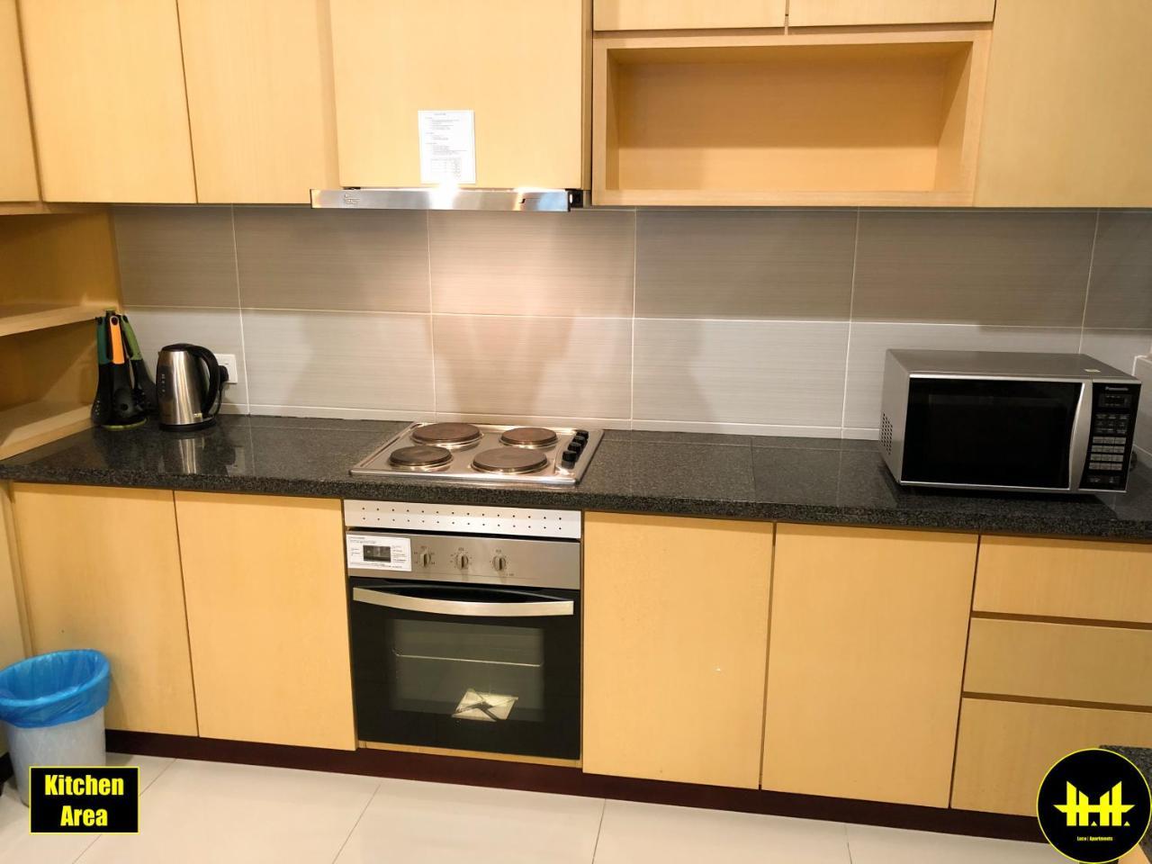 Luco Apartments @ Imperial Suites Kuching Buitenkant foto