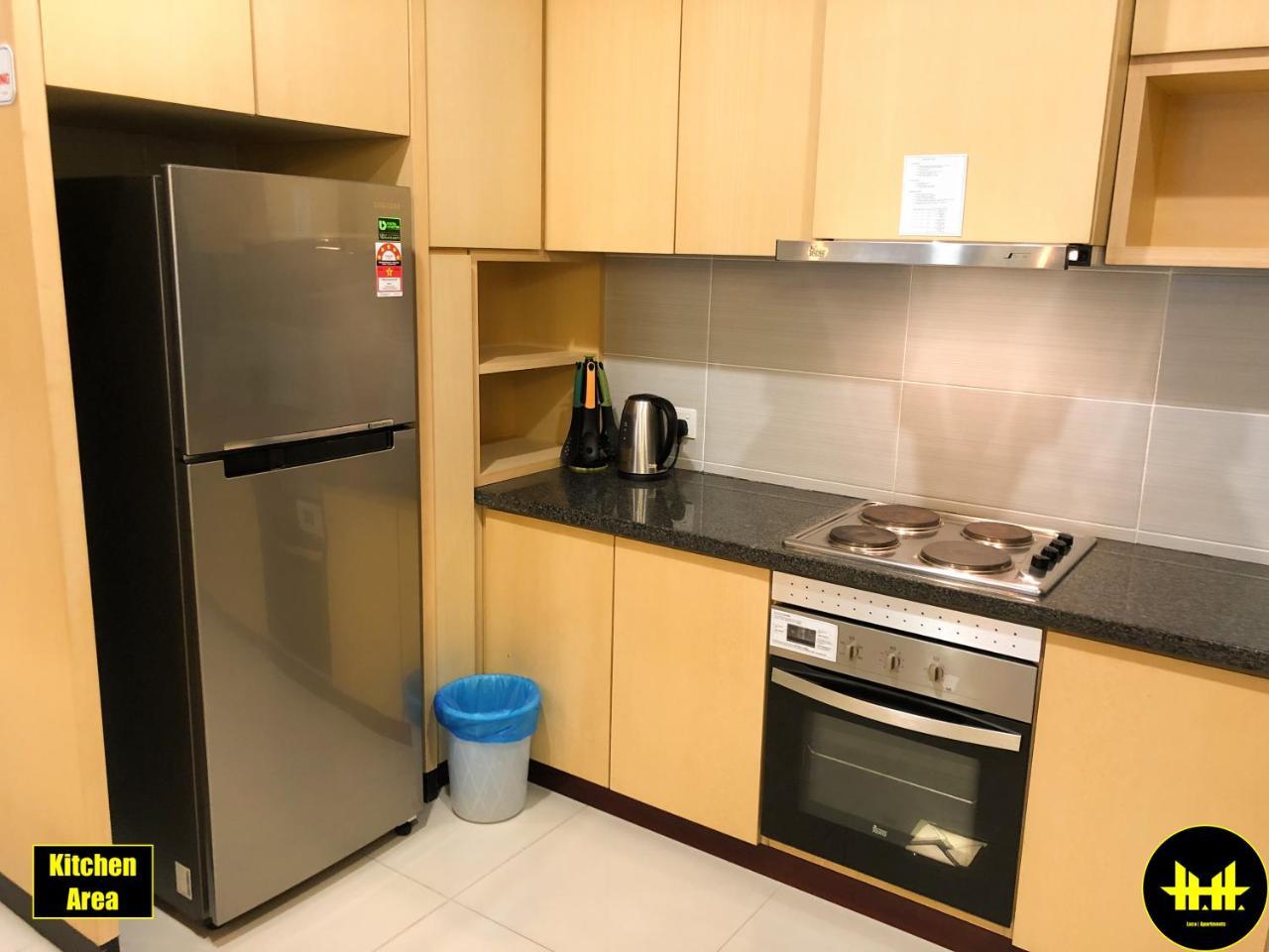 Luco Apartments @ Imperial Suites Kuching Buitenkant foto