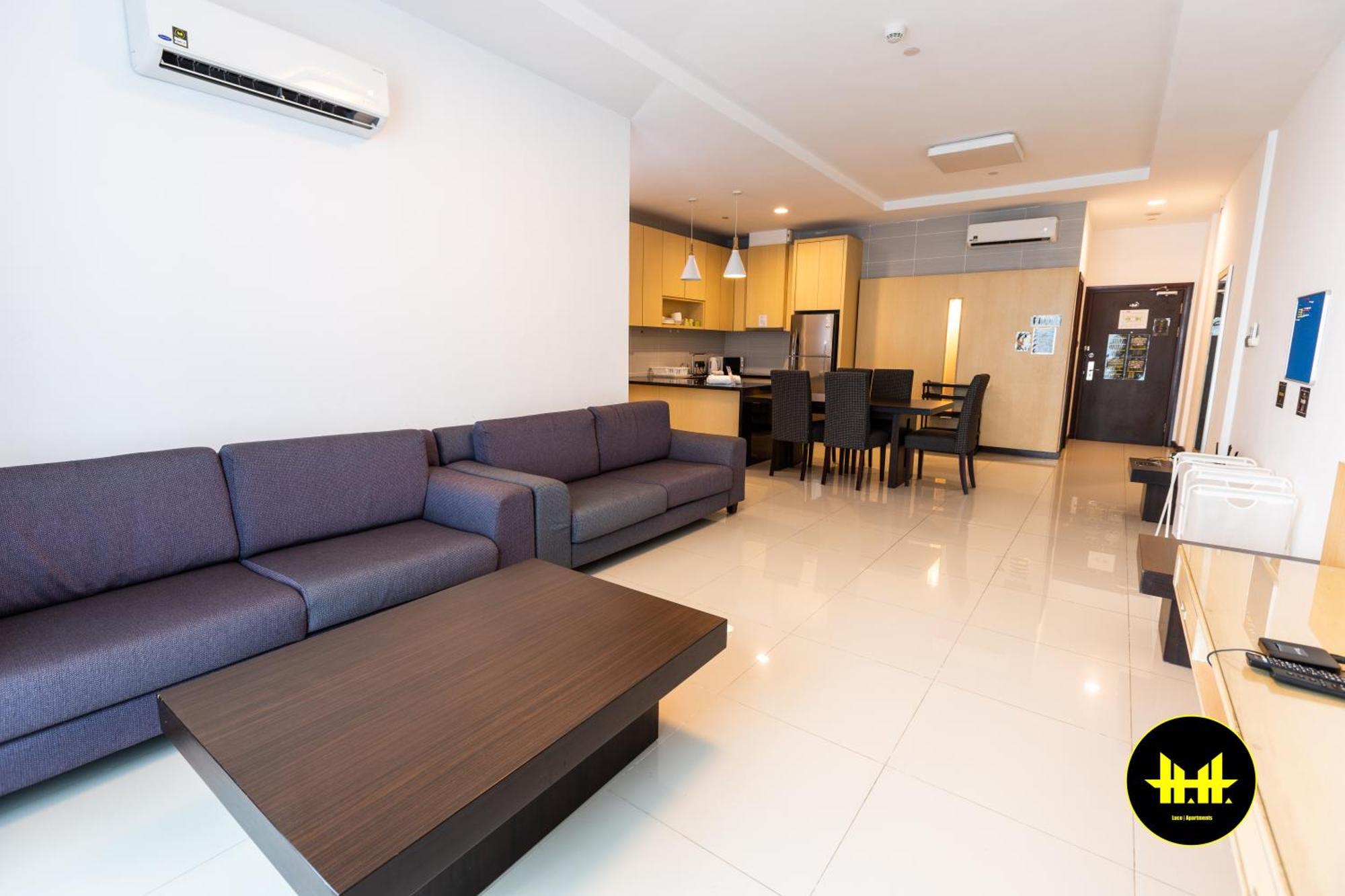 Luco Apartments @ Imperial Suites Kuching Buitenkant foto
